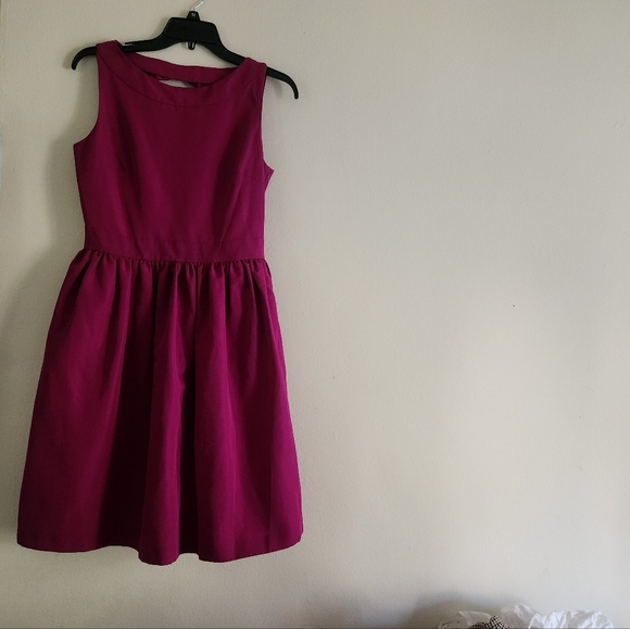 Ted Baker London Dresses & Skirts - Ted Baker London fit and flare dress Open Back Bow Fuschia Sz 6 Nwt TB sz 2